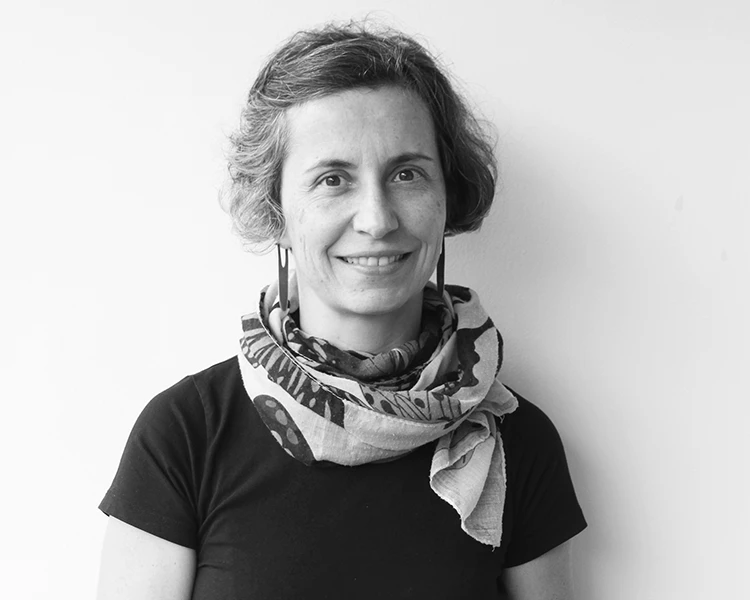 TAIS_Portfolio & CV_BW Portrait of Taís Veinert, Senior Water Feature Architect at JML