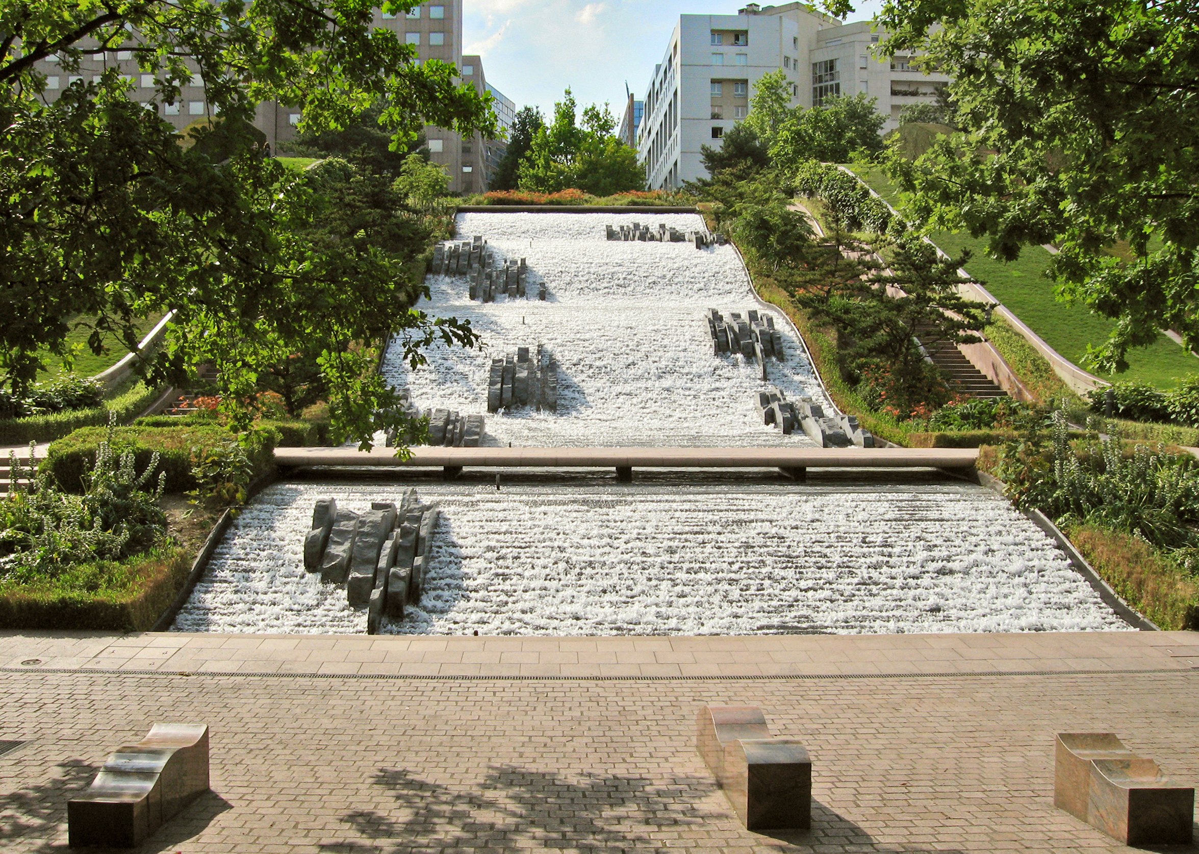 jml_Istanbul Modern_monument_vignette